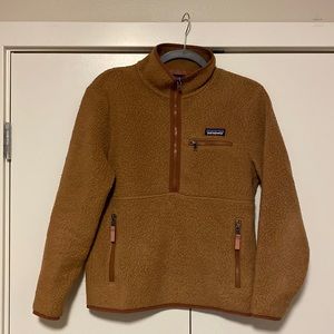 Patagonia Women’s teddy bear 1/2 Zip Fleece, Size XS